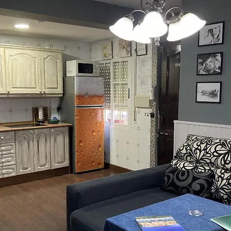 Alojamiento El Molino Apartment *